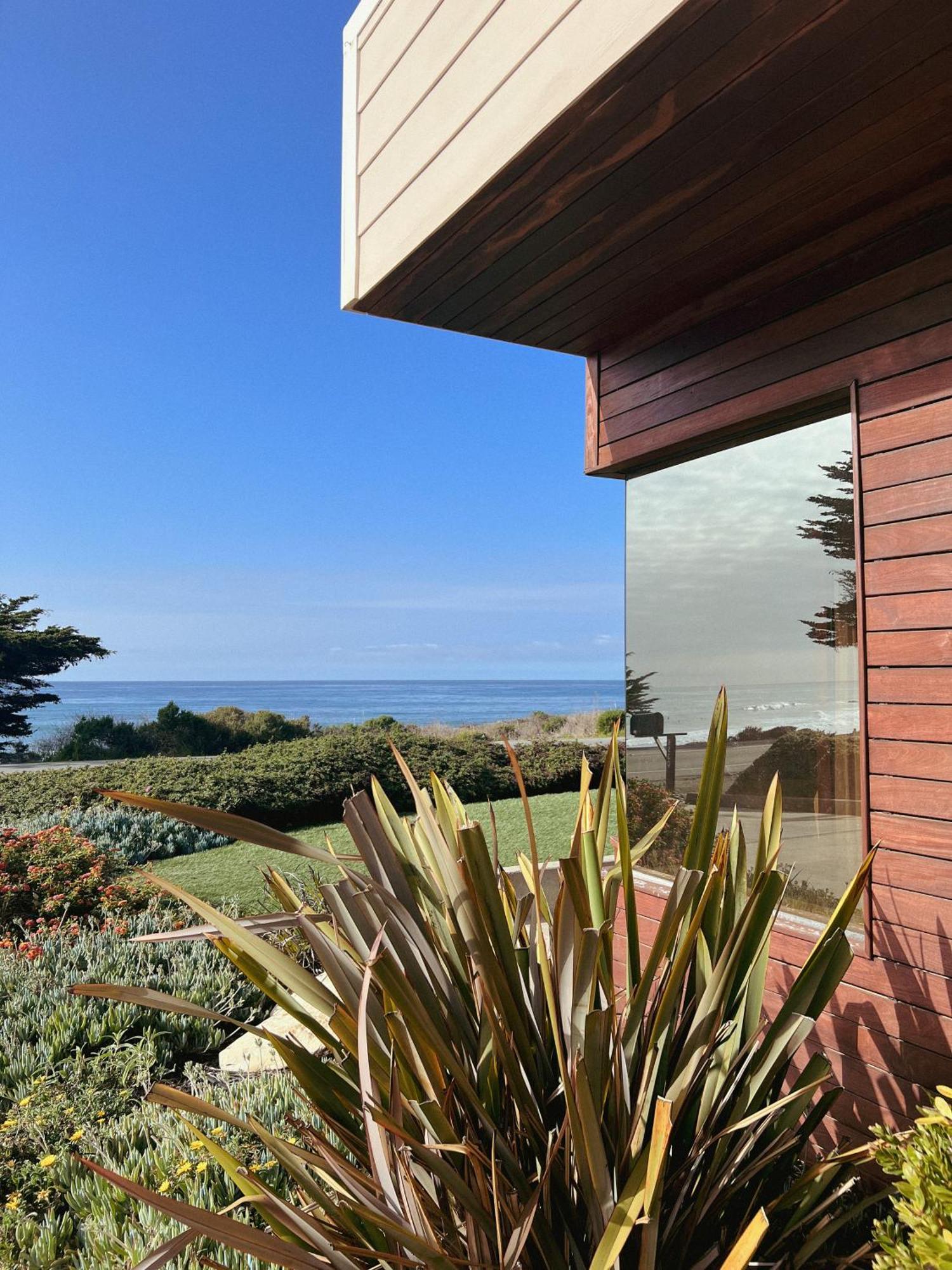 Cambria Landing Inn And Suites Exteriér fotografie