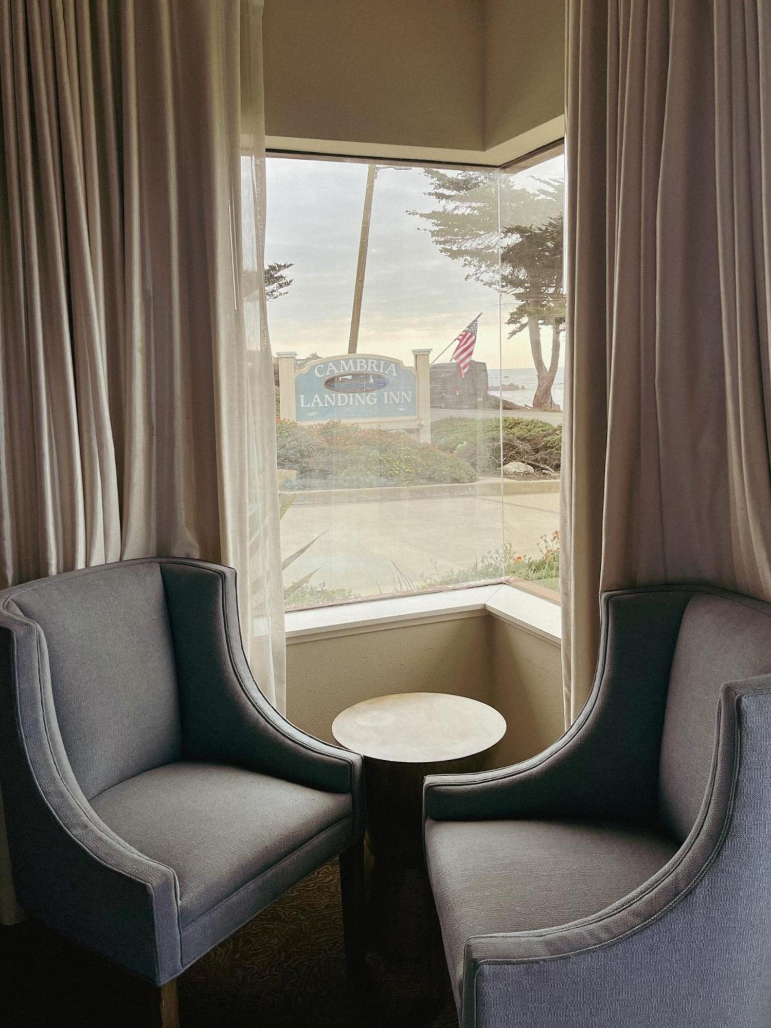 Cambria Landing Inn And Suites Exteriér fotografie