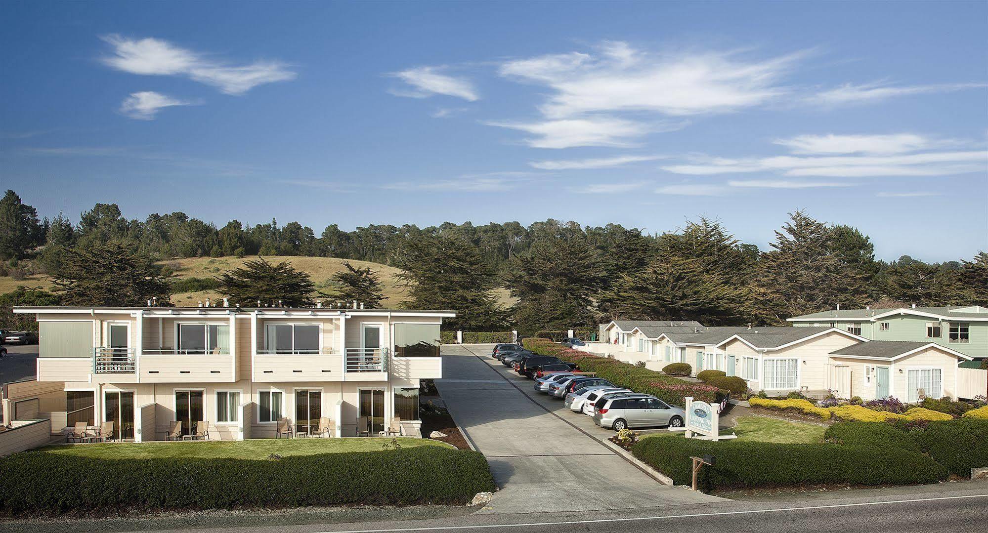 Cambria Landing Inn And Suites Exteriér fotografie